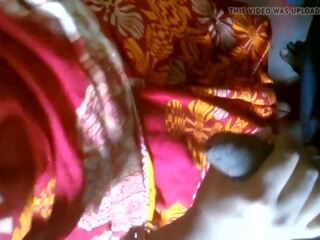 Indian beautiful Housewife in Home-made xxx film with BF. | xHamster