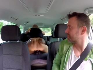 Cuckolded w the samochód bbc pieprzy białe żona w the. | xhamster