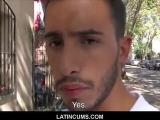 Heteroseksuale latino homo adolescent fucked për para në dorë