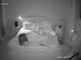 尼娜 et 基拉 dans le lit, 免費 youjizz 管 高清晰度 x 額定 電影 71 | 超碰在線視頻