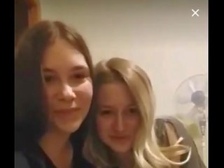 [periscope] 乌克兰 青少年 女孩 实践 bussing