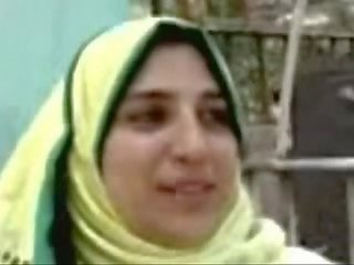 Égyptien hijab sharmota suçage une phallus - live.arabsonweb.com