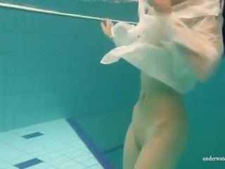 Submerged nënujë petra prepares ju wanna spermë: pd seks c3