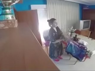 Una mujer viuda एसई hace la enferma पैरा कुए el intern venga एक casa y poder comerse सु polla gui114